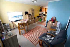 Lounge/Diner- click for photo gallery